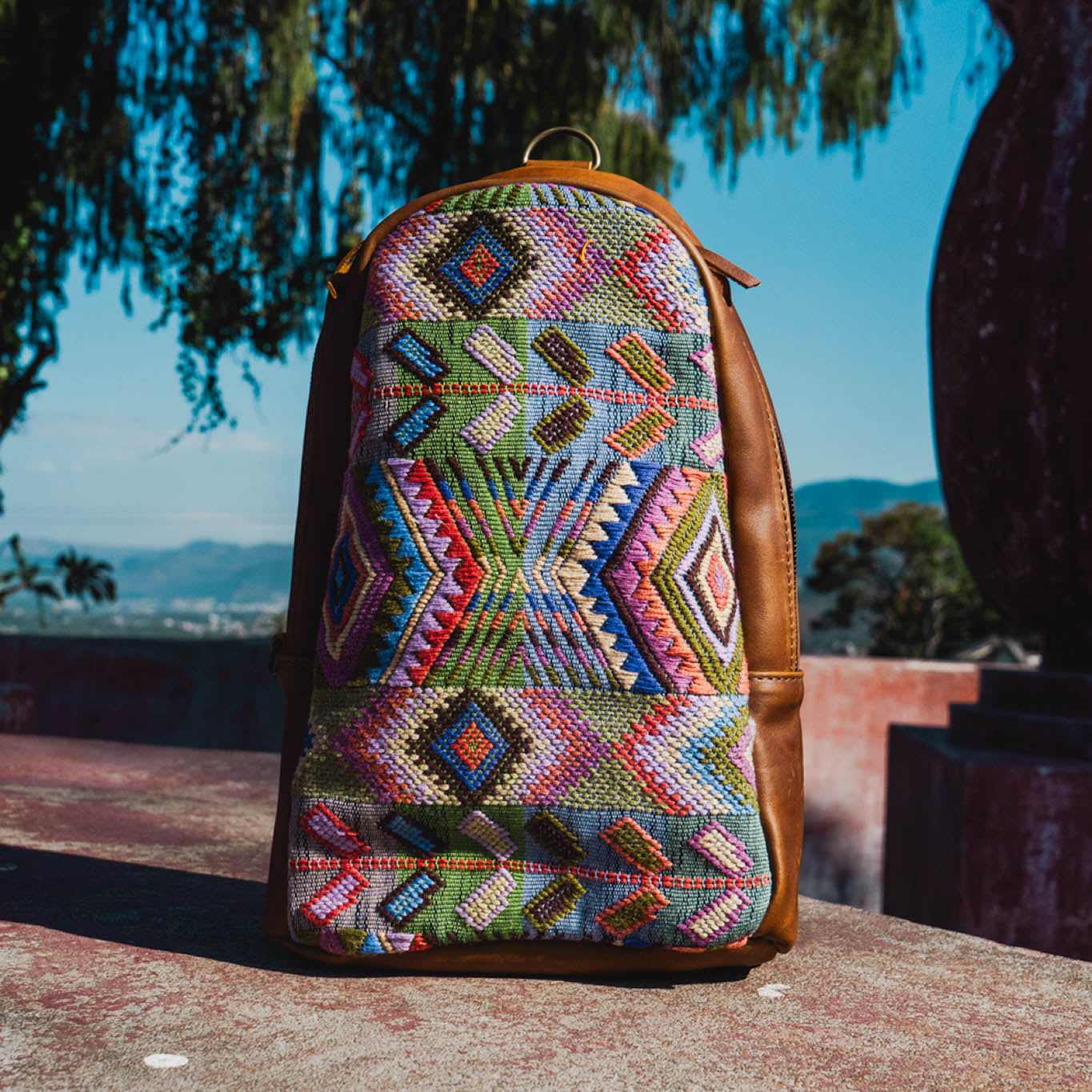 2.0 CROSSBODY SLING - H&S WHEAT - CAFE - NO. 15532