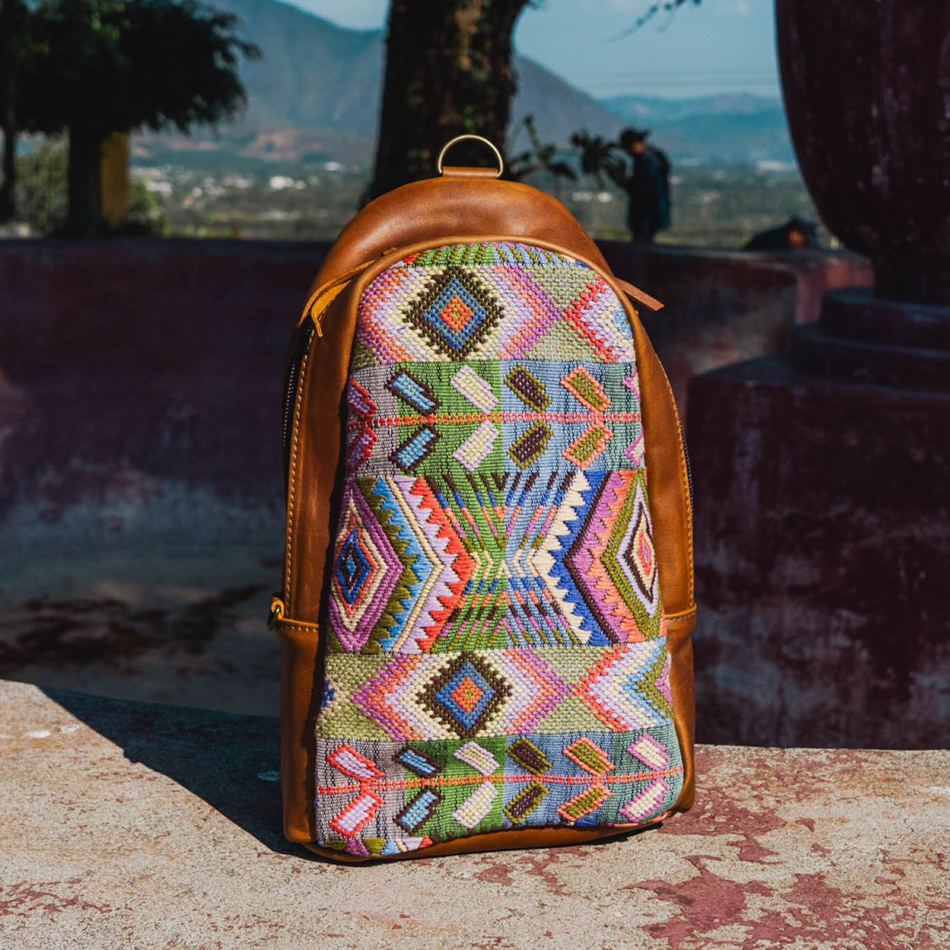 2.0 CROSSBODY SLING - H&S WHEAT - CAFE - NO. 15532