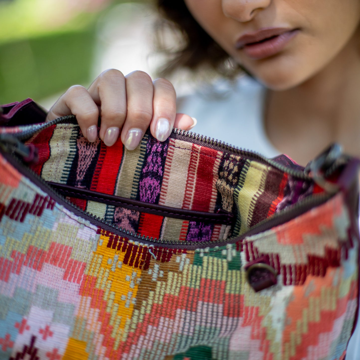 SMALL PENELOPE BAG - H&S MOON & STARS - VINO TINTO - NO. 18385