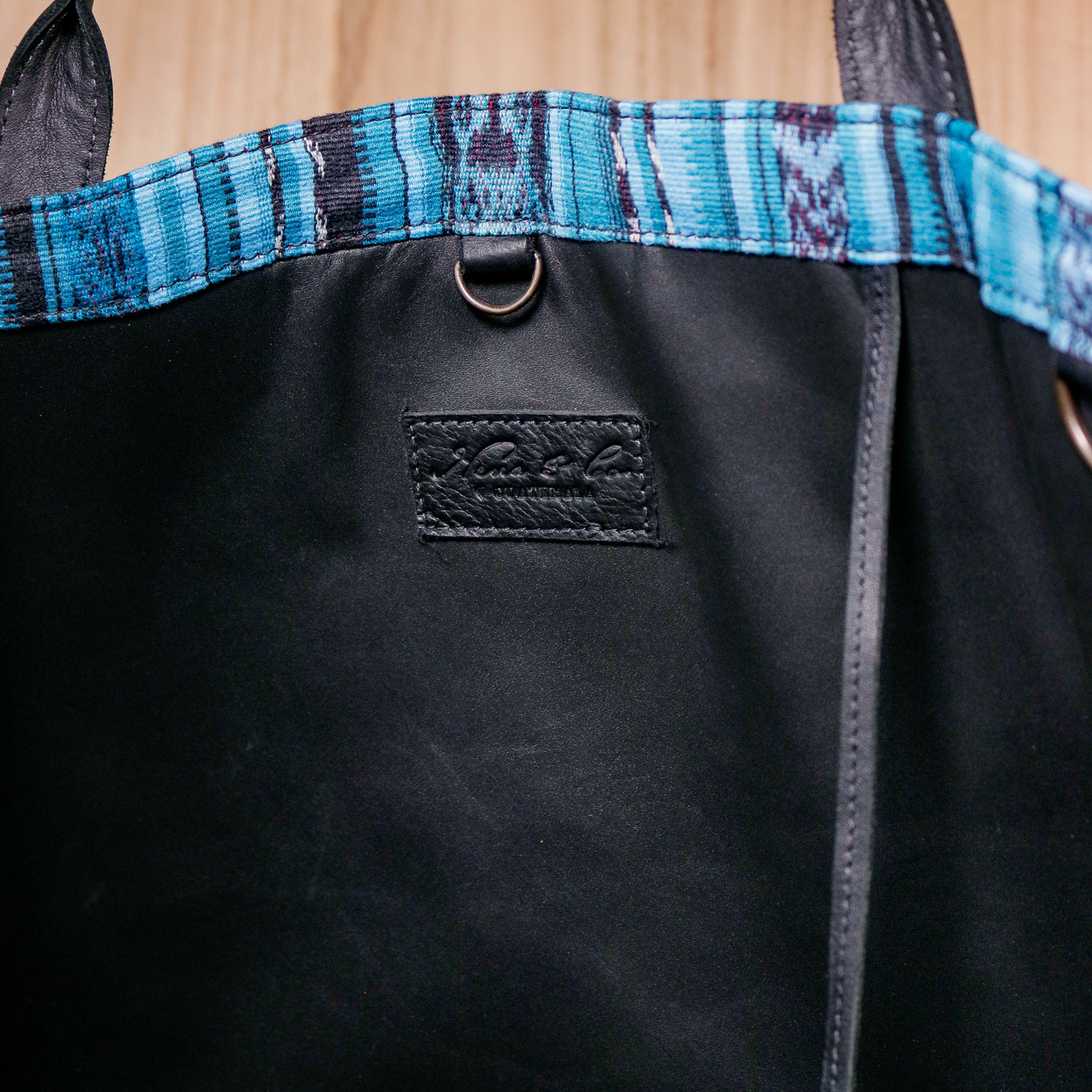 THE PERFECT TRAVEL TOTE - CORTE - BLACK - NO. 16372