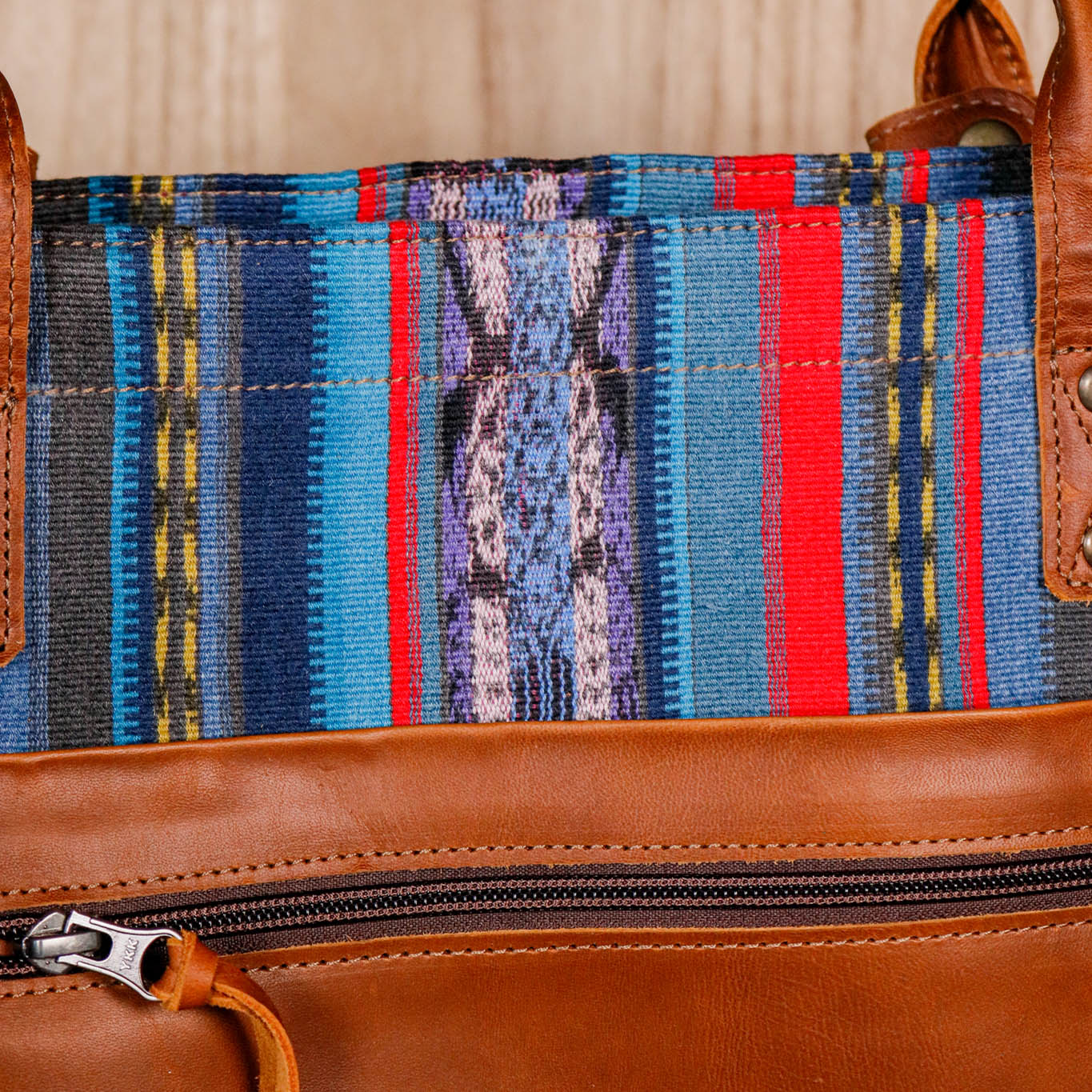 THE PERFECT TRAVEL TOTE - CORTE - CAFE - NO. 16366