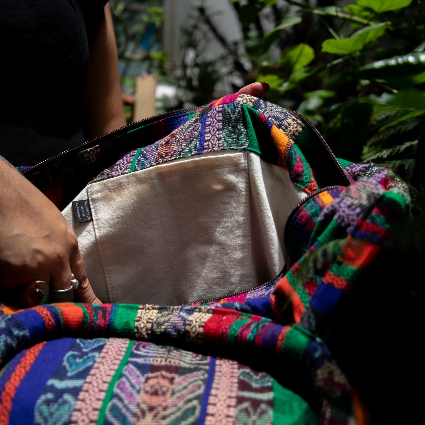 MEDIUM VOYAGER BAG - CORTE - NO. 18316