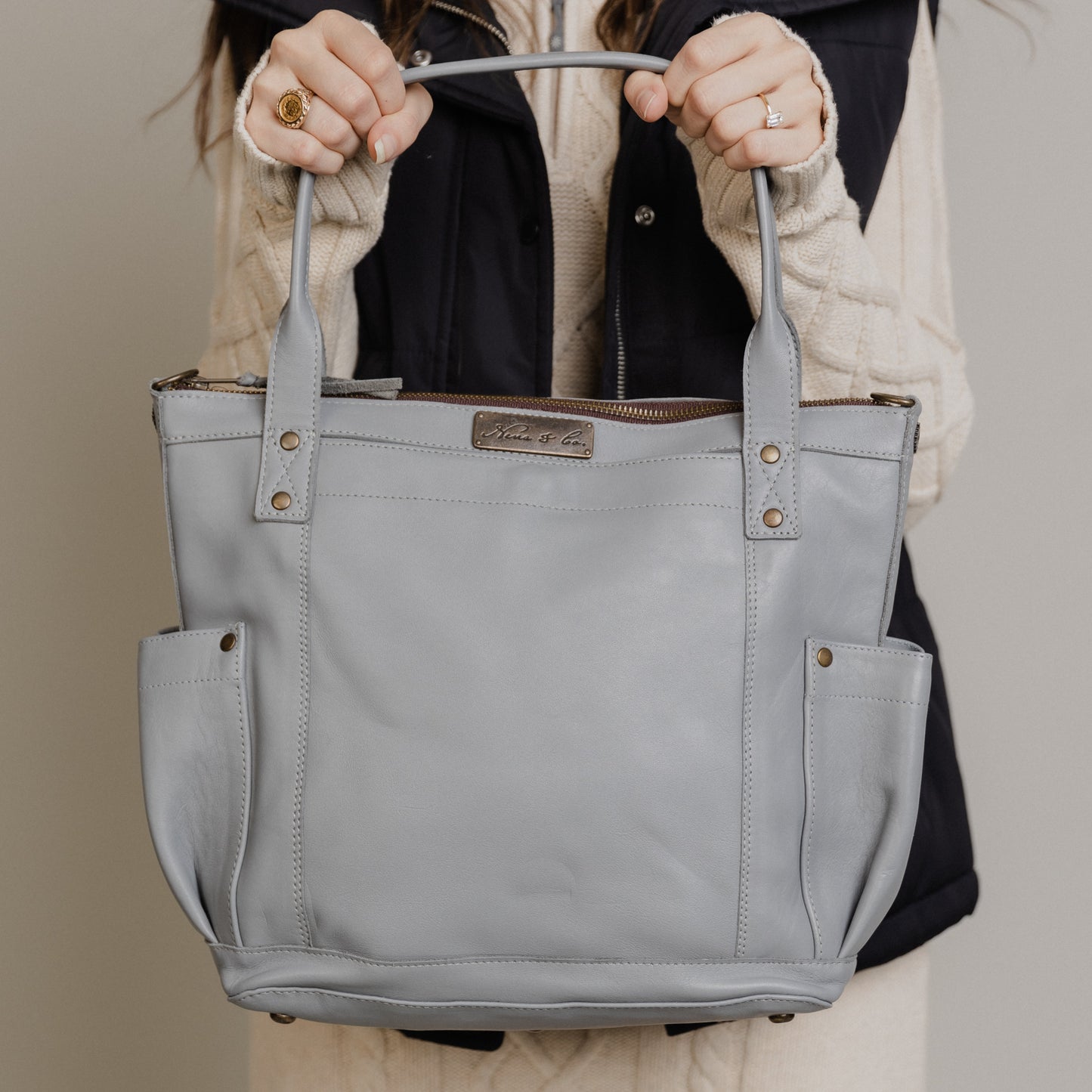 THE PERFECT BAG MEDIUM - FULL LEATHER - GREY