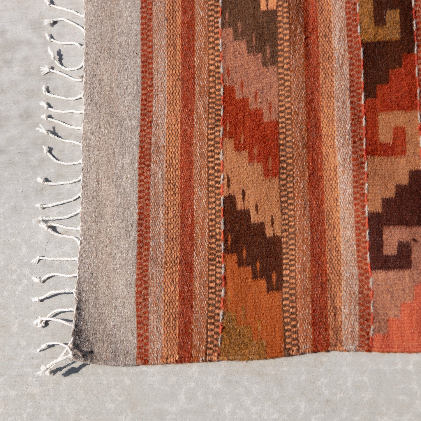 MEXICO COLLECTION - ZAPOTEC HAND-LOOMED WOOL RUG - 3 x 5' - NO. R307