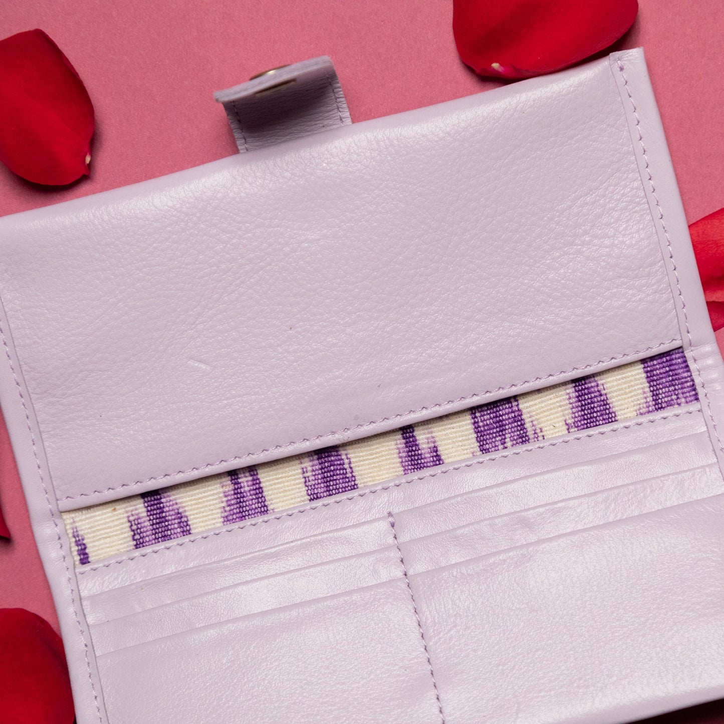 ARTISAN WALLET WITH SNAP - LAVENDER