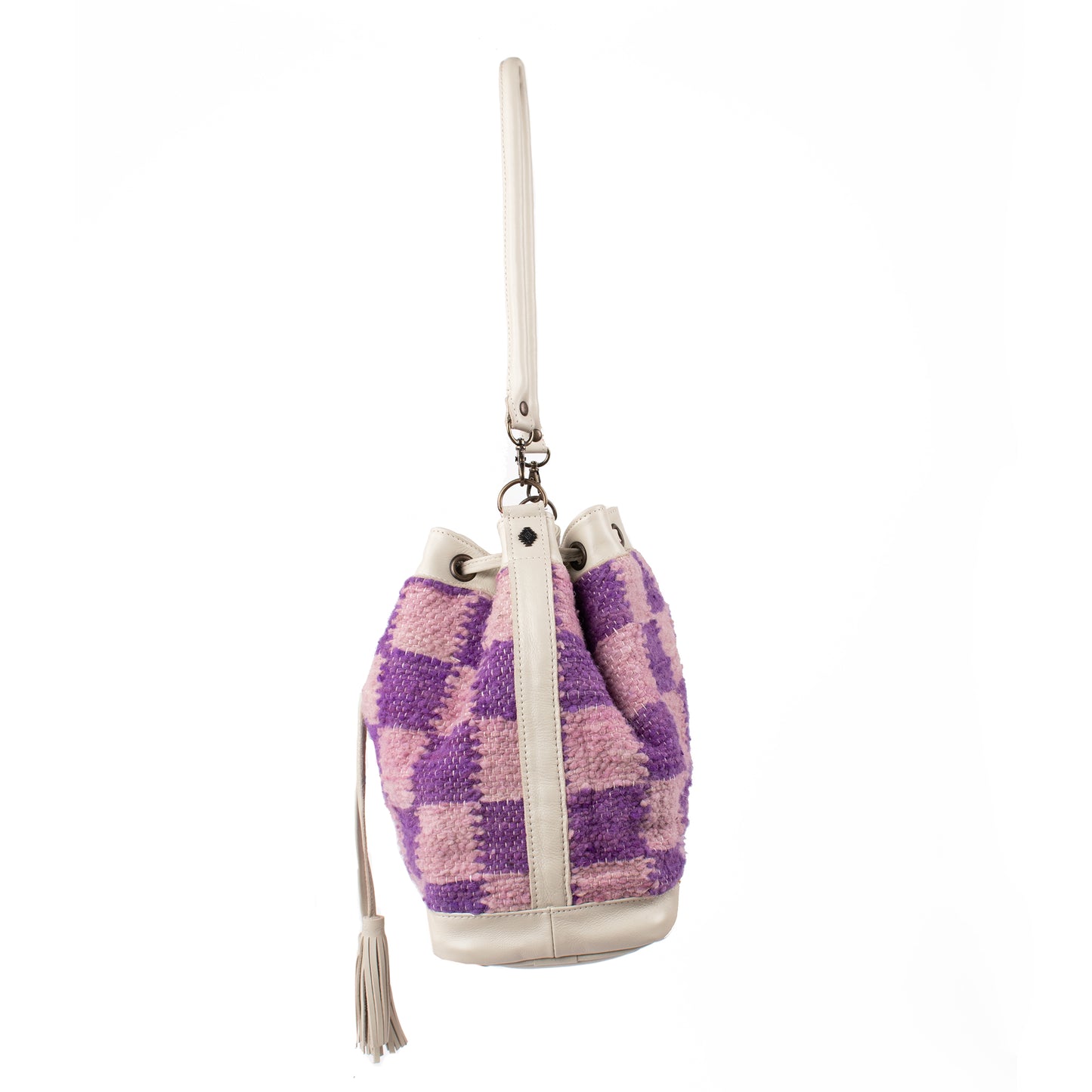 DRAWSTRING BUCKET BAG - MEDIUM - CHECKERED MOMO - IRIS & ORCHID - BONE LEATHER