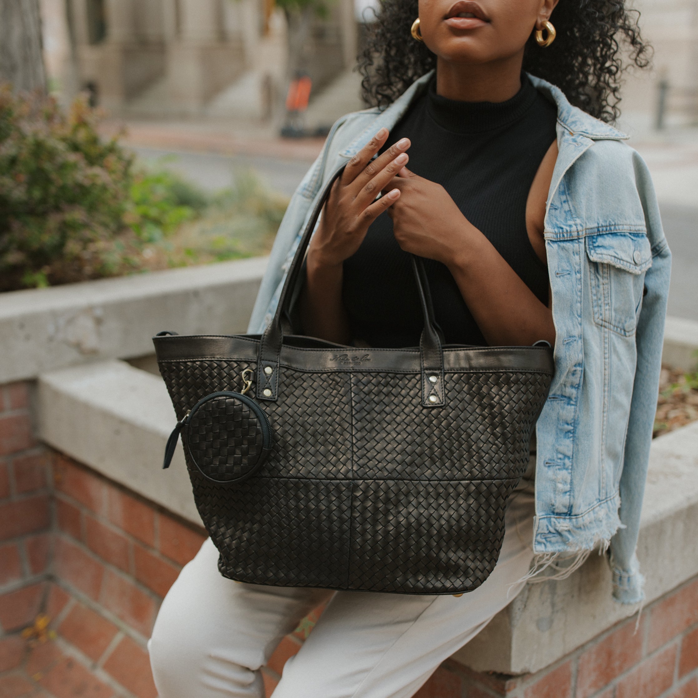 CONVERTIBLE TOTE BAG - MOROCCO WOVEN COLLECTION - BLACK LEATHER