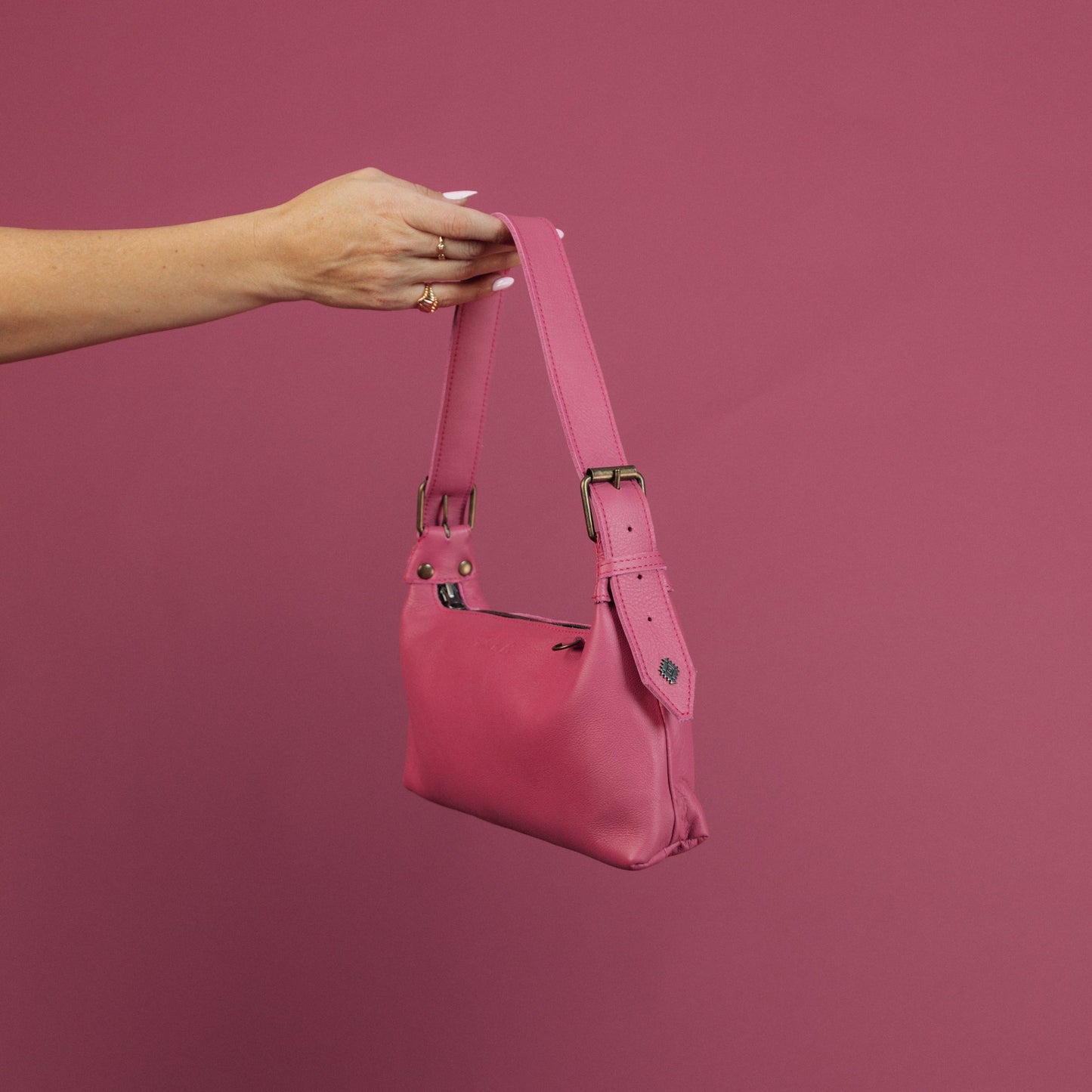 THE PERFECT BAGUETTE BAG - FULL LEATHER COLLECTION - MULBERRY