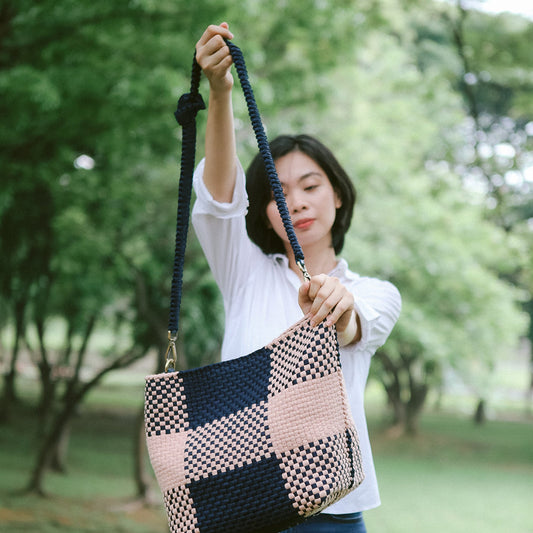 NARRA CROSS BODY BAG STRAP - NAVY