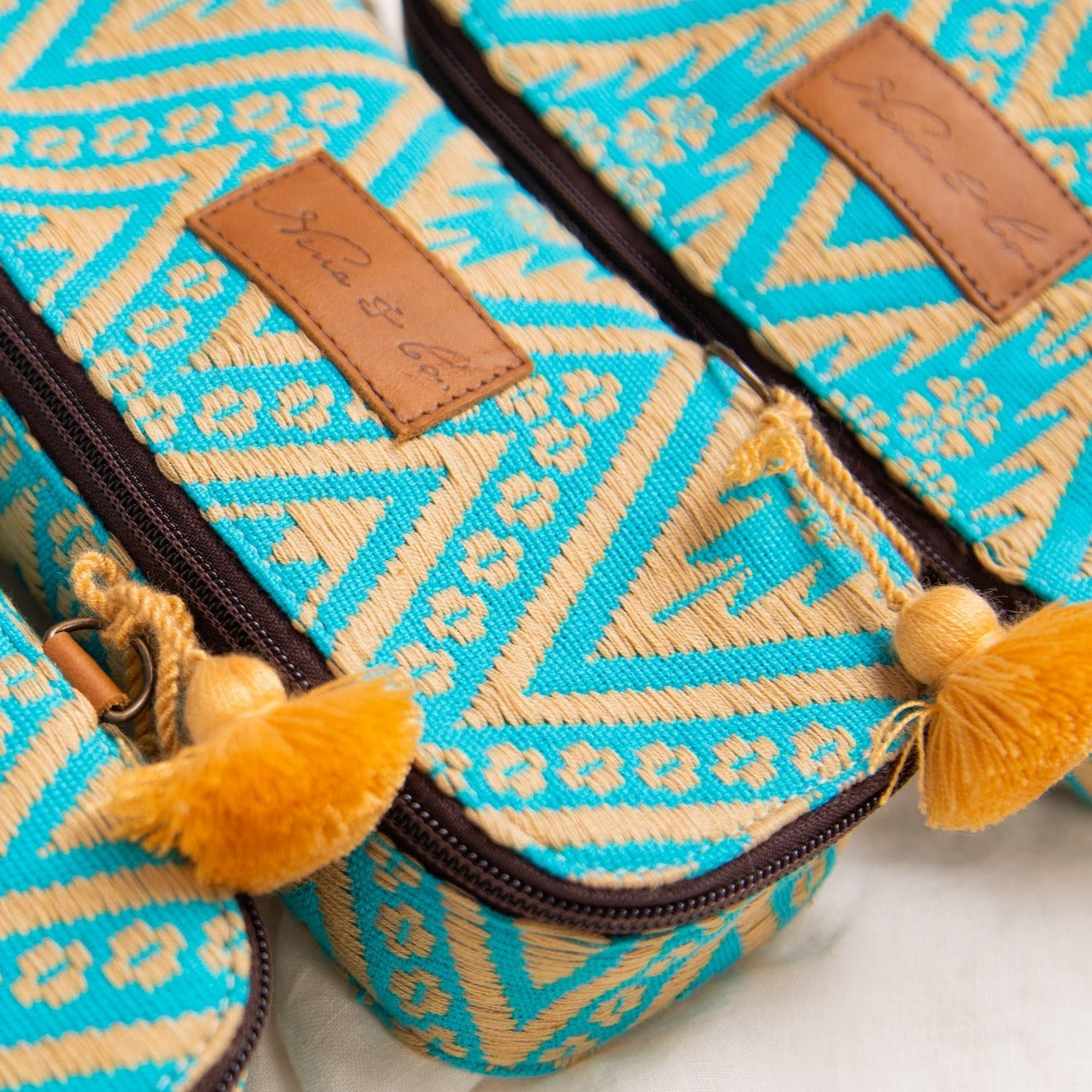 MULTI-TASKING POUCH - TEAL & SAND FALSERIA - CAFE