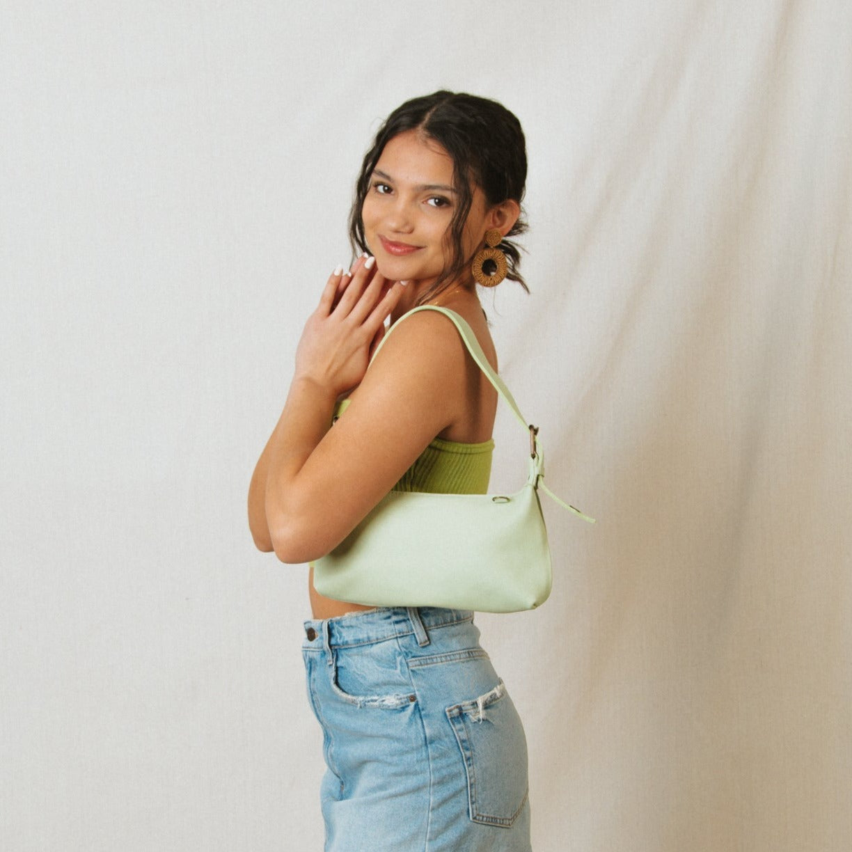 THE PERFECT BAGUETTE BAG - FULL LEATHER COLLECTION - PISTACHIO