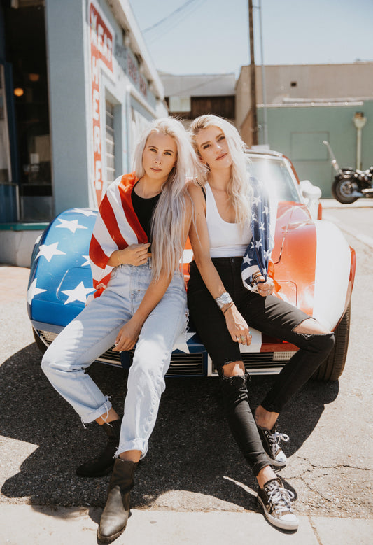 Babes + Bikes + America