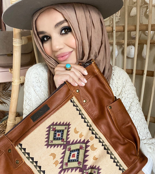 Naouriz Inoubli ft. Heritage & Society Womanhood Perfect Bag