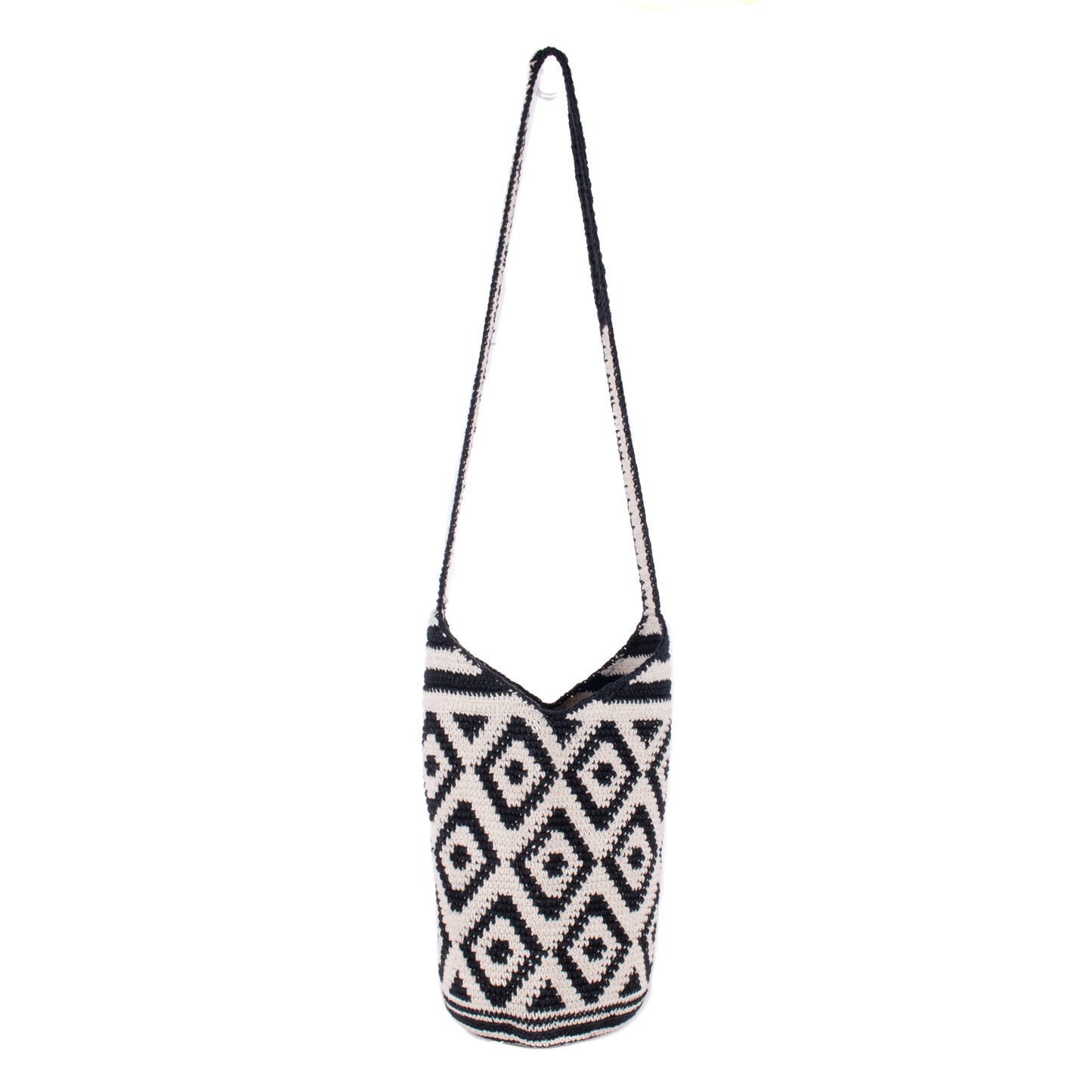 CROCHETED SHOULDER BAG - NO. 18217