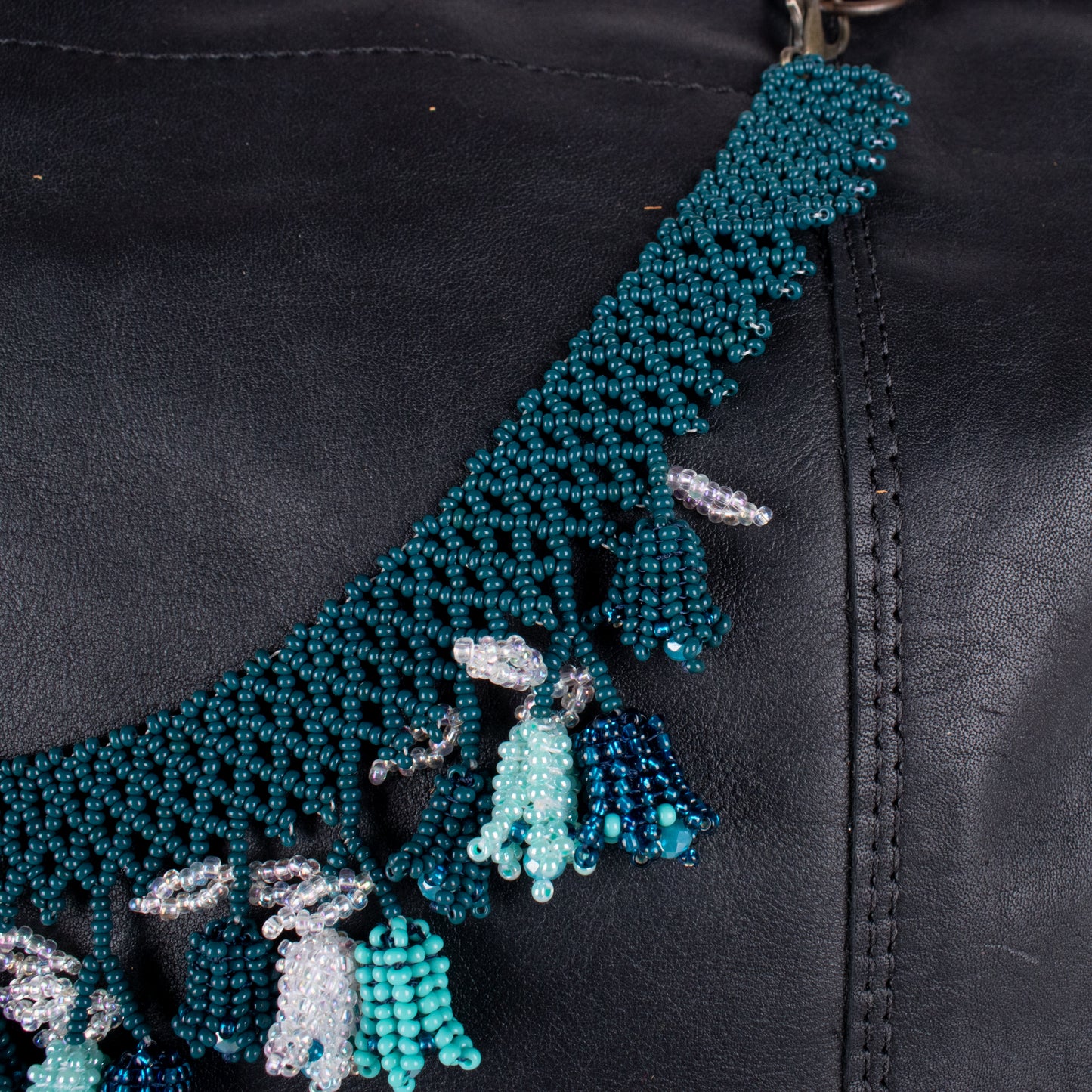 BEADED BUTTERFLY BAG TULIPS - NO. 18247