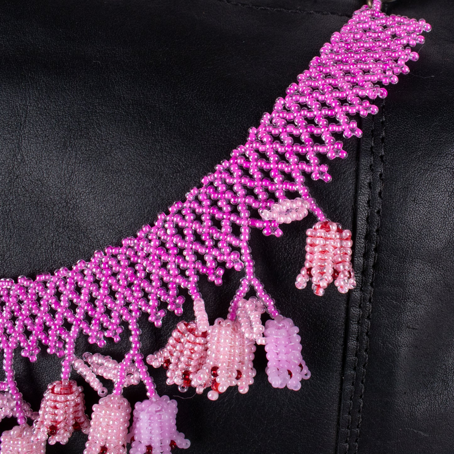 BEADED TULIPS BAG NECKLACE - NO. 18251