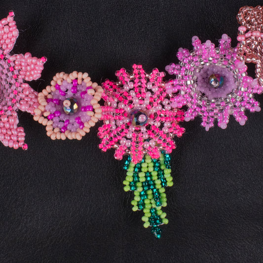 BEADED FLORAL BAG NECKLACE - NO. 18288