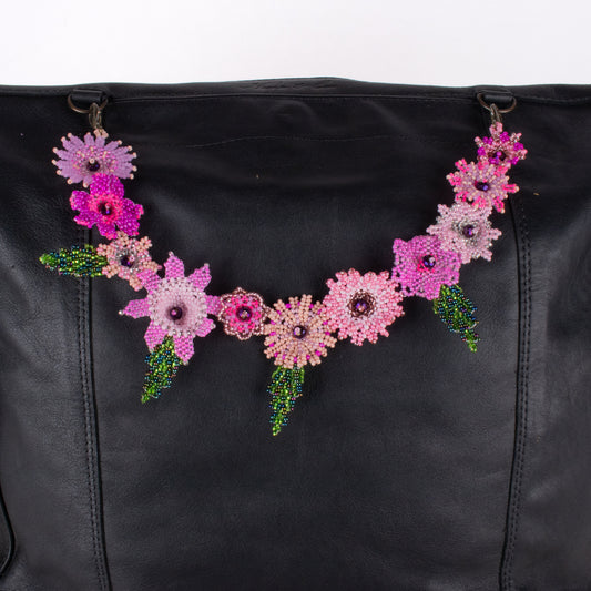 BEADED FLORAL BAG NECKLACE - NO. 18290