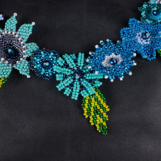 BEADED FLORAL BAG NECKLACE - NO. 18292