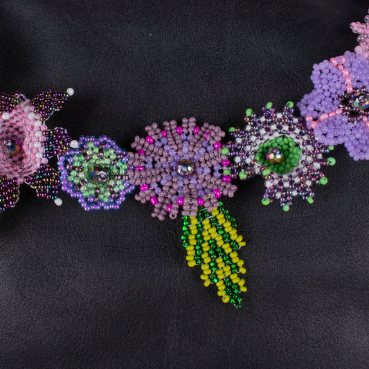 BEADED FLORAL BAG NECKLACE - NO. 18293