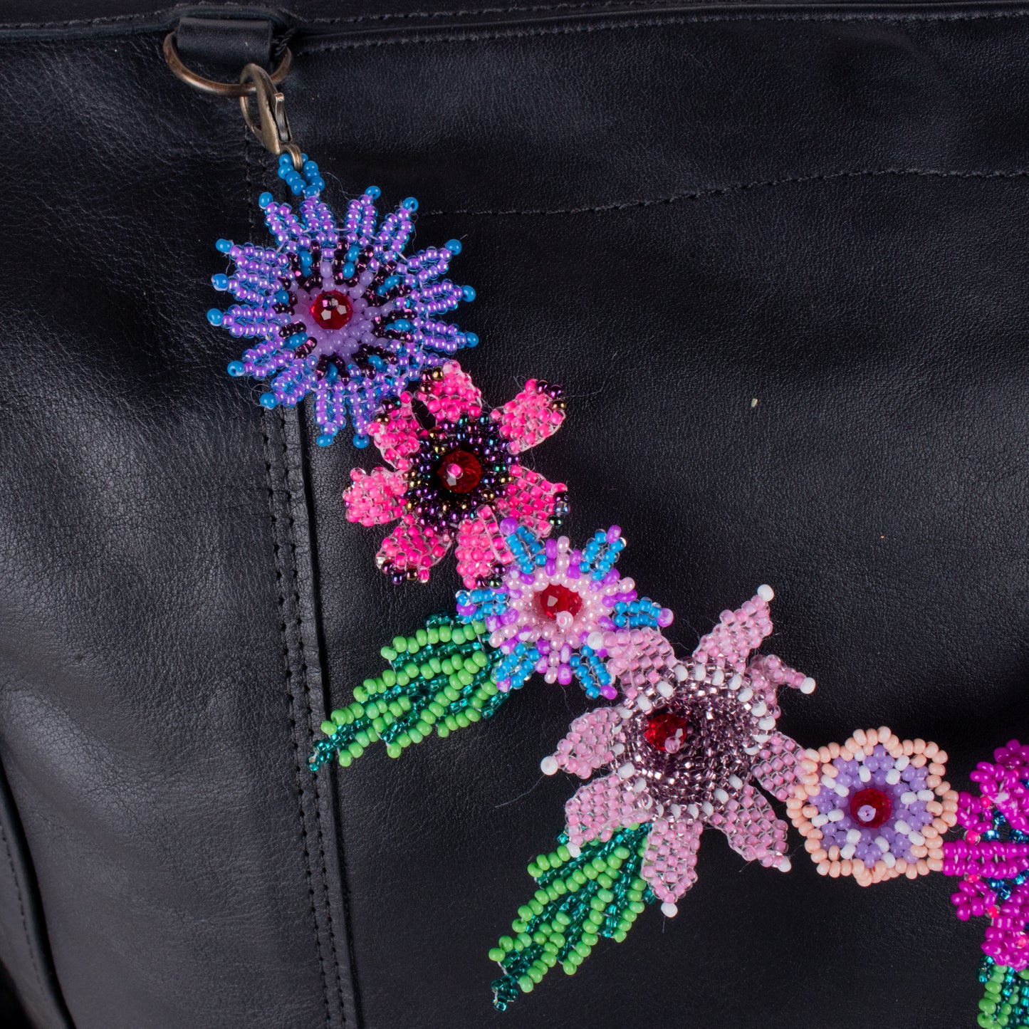 BEADED FLORAL BAG NECKLACE - NO. 18303