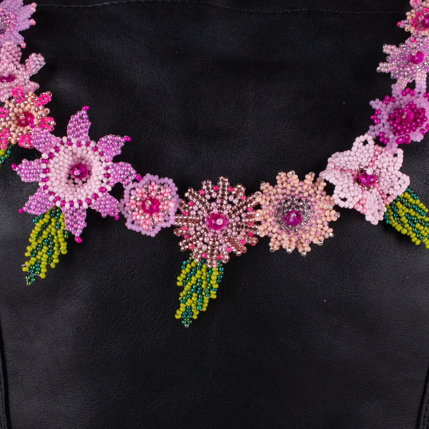 BEADED FLORAL BAG NECKLACE - NO. 19754