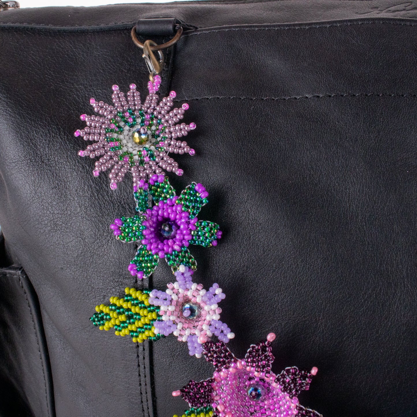 BEADED FLORAL BAG NECKLACE - NO. 19758