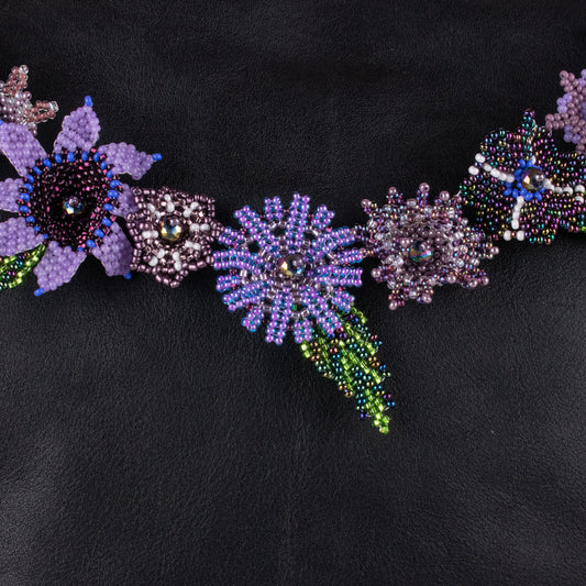 BEADED FLORAL BAG NECKLACE - NO. 19767