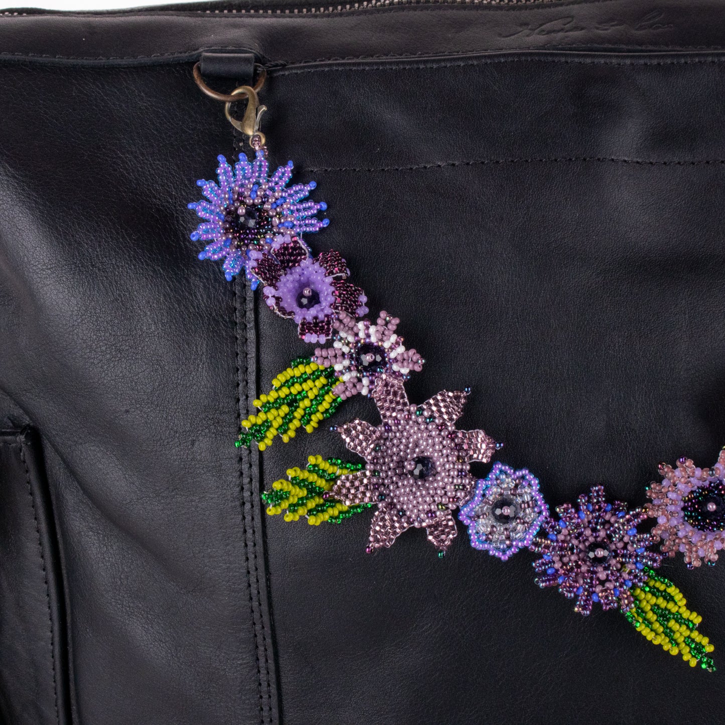 BEADED FLORAL BAG NECKLACE - NO. 19770