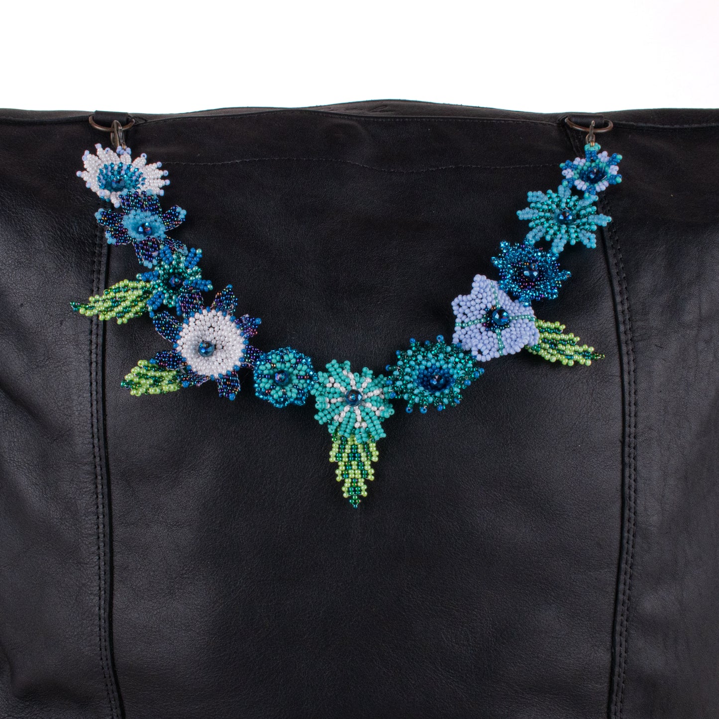 BEADED FLORAL BAG NECKLACE - NO. 19774