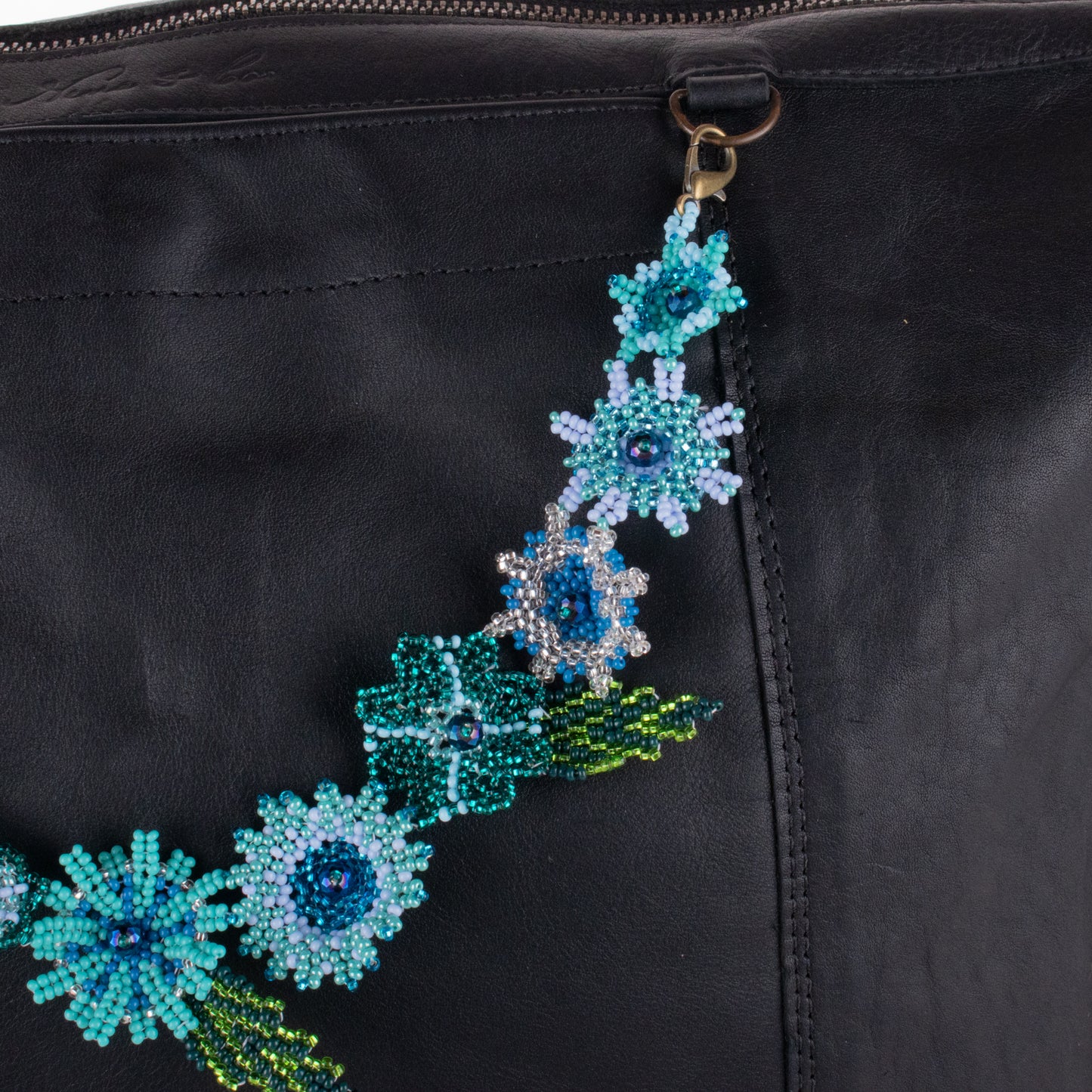 BEADED FLORAL BAG NECKLACE - NO. 19778