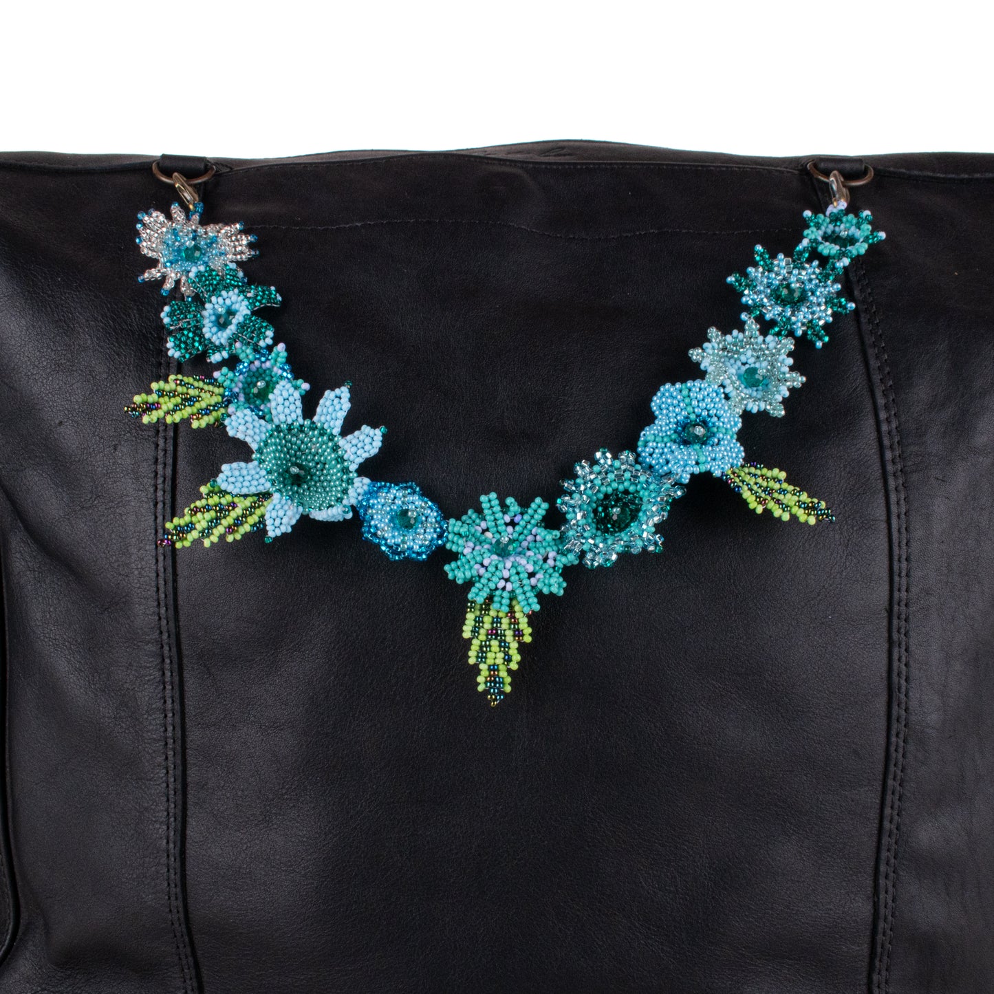 BEADED FLORAL BAG NECKLACE - NO. 19779