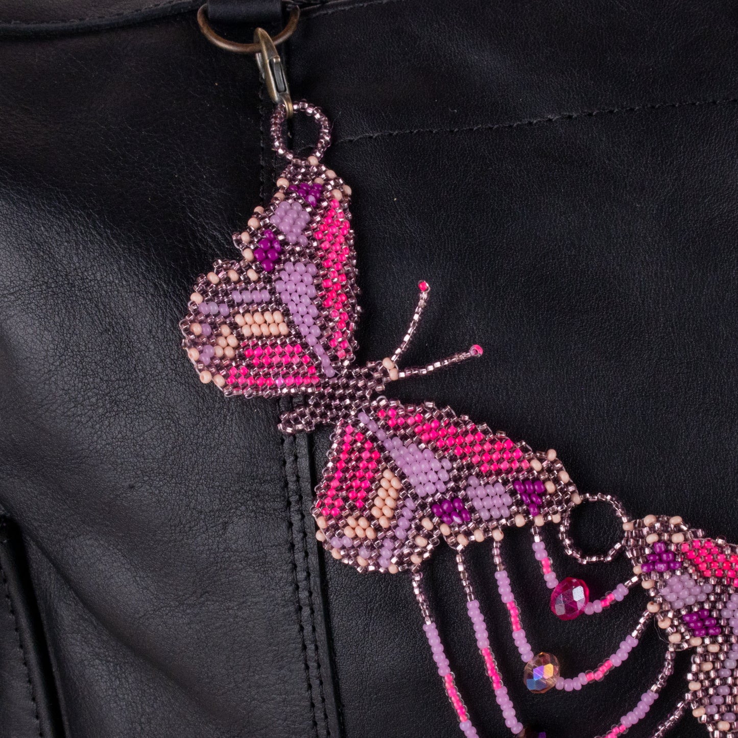 BEADED BUTTERFLY BAG NECKLACE - NO. 19787
