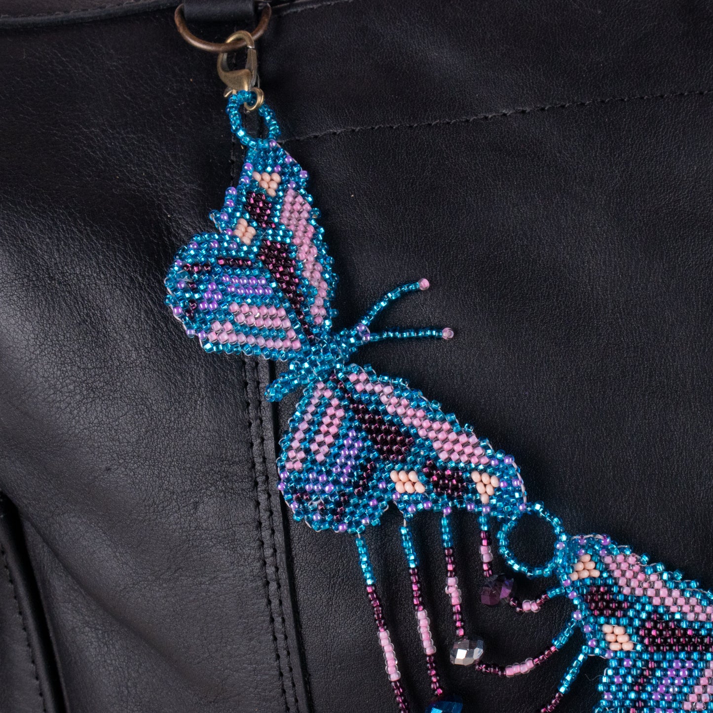 BEADED BUTTERFLY BAG NECKLACE - NO. 19797