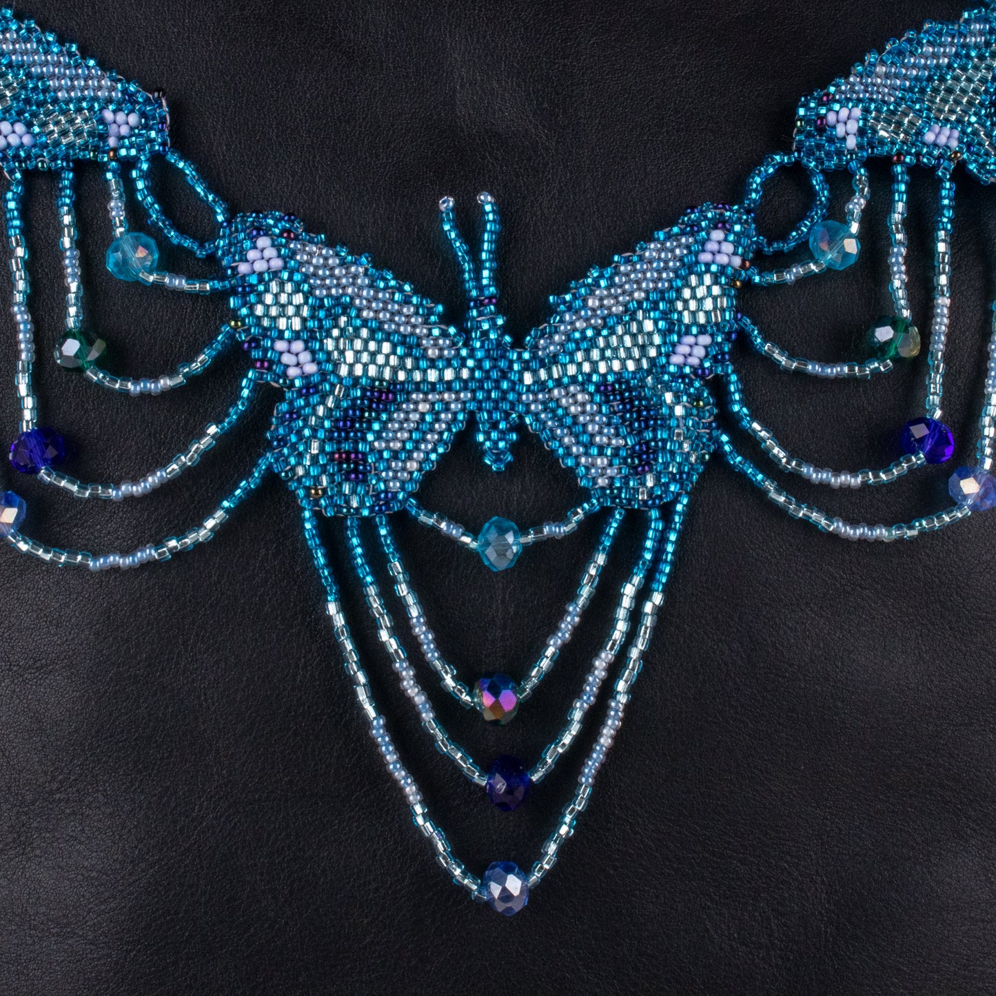 BEADED BUTTERFLY BAG NECKLACE - NO. 19804