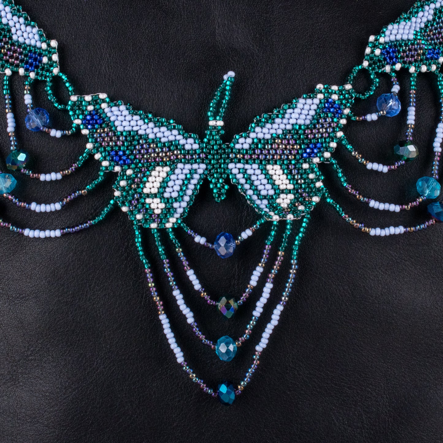 BEADED BUTTERFLY BAG NECKLACE - NO. 19809