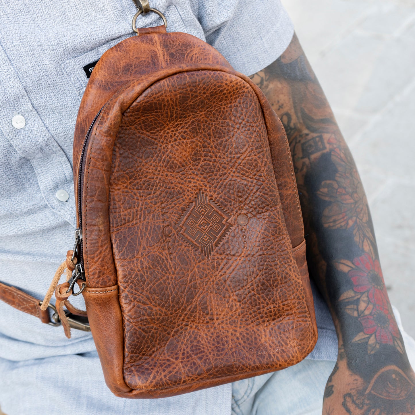ALI'S STASH - 2.0 CROSSBODY SLING - HONEY - NO. A-10029