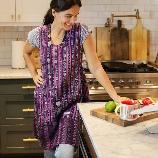 ABUELA APRON - CORTE - NO. 18817