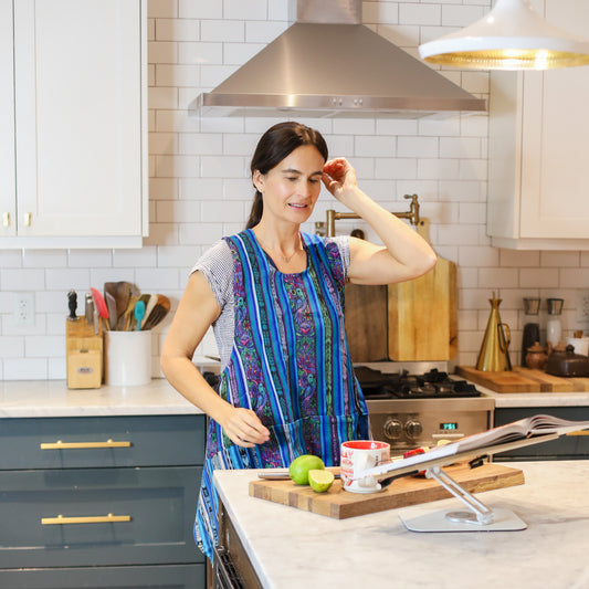 ABUELA APRON - CORTE - NO. 18814