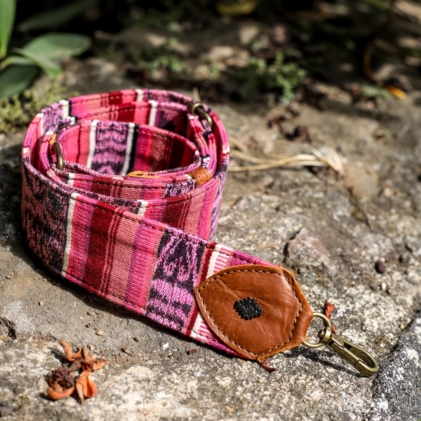 ADJUSTABLE WIDE STRAP - CORTE - CAFE - NO. 19236