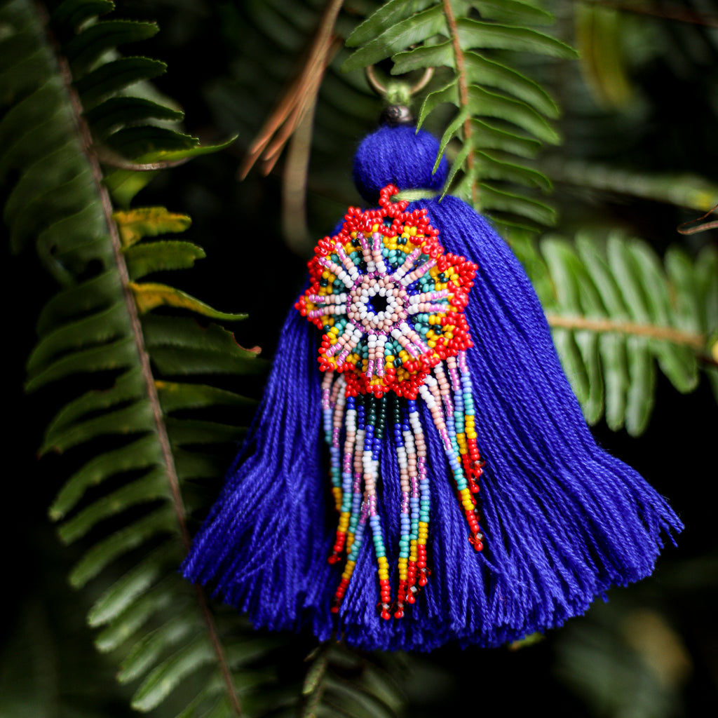 CLASSIC TASSEL - BEADED FLOWER CHARM - NO. 200252