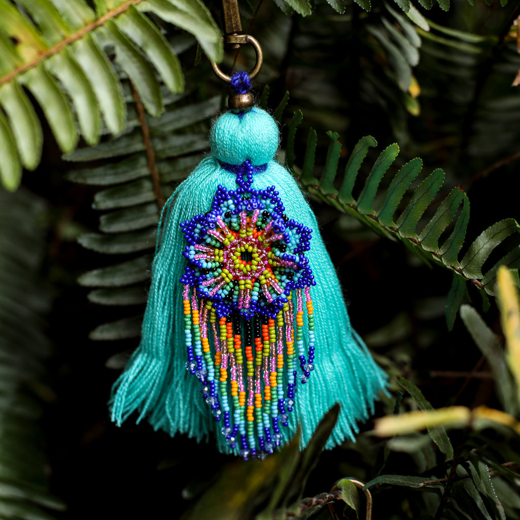 CLASSIC TASSEL - BEADED FLOWER CHARM - NO. 200271