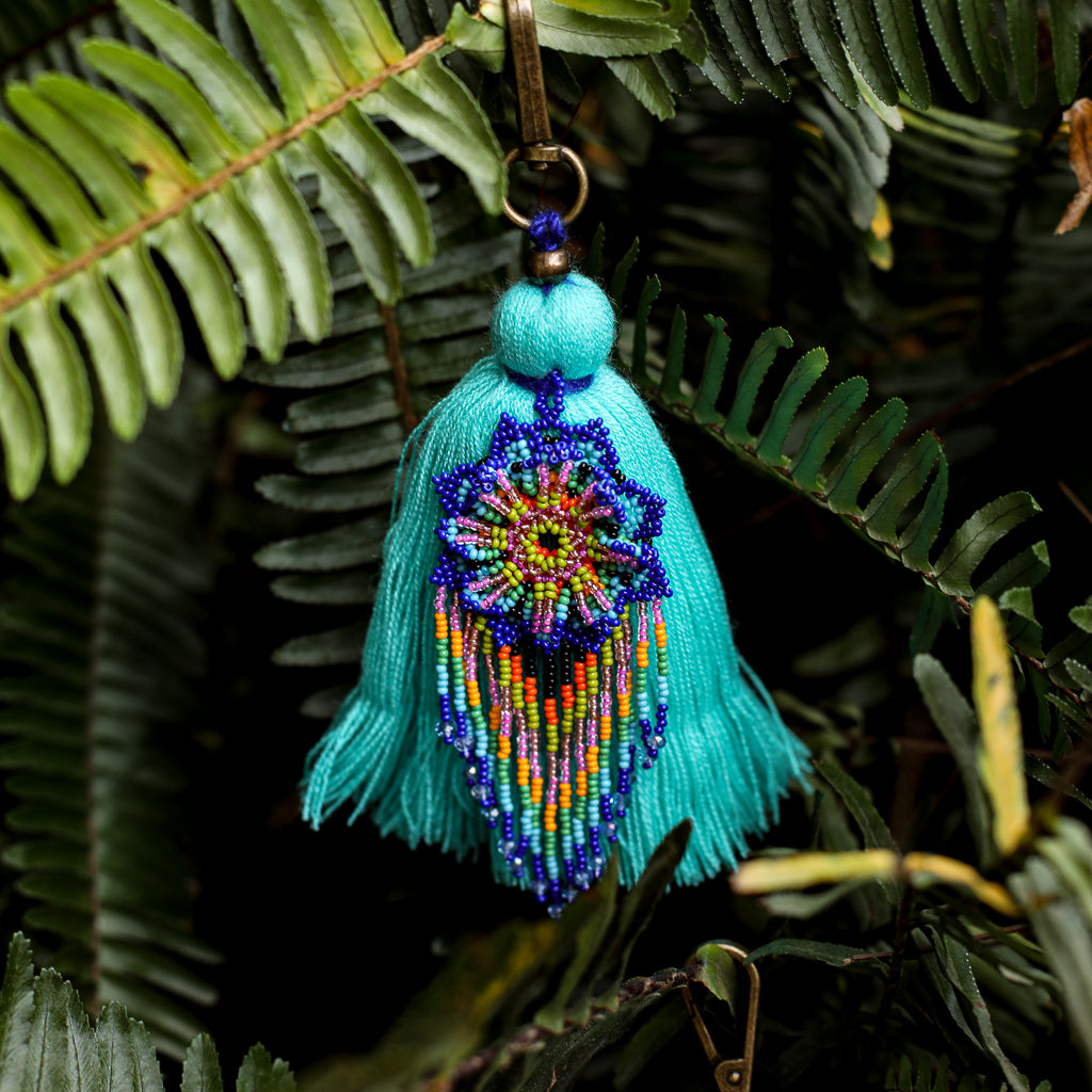 CLASSIC TASSEL - BEADED FLOWER CHARM - NO. 200271