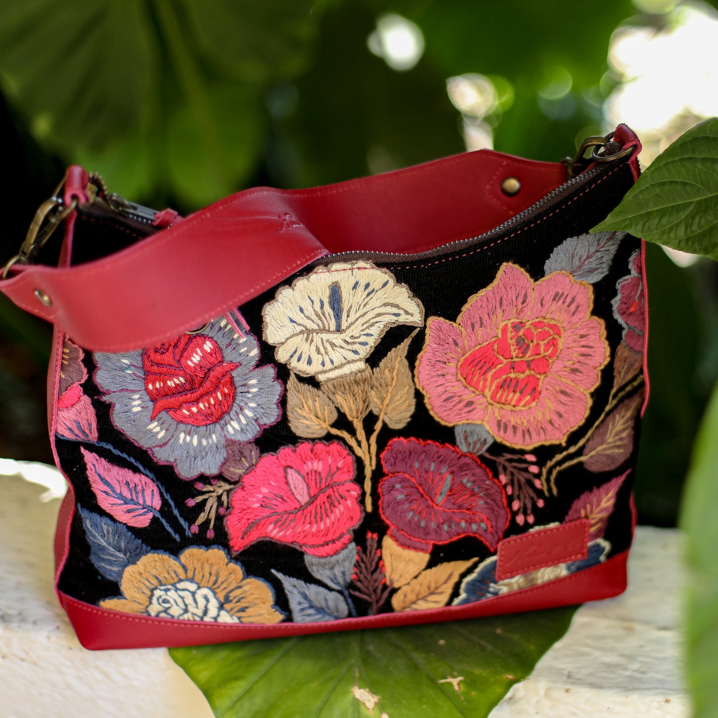 SMALL PENELOPE BAG - H&S EMBROIDERED FLORAL - MAGENTA - NO. 19865