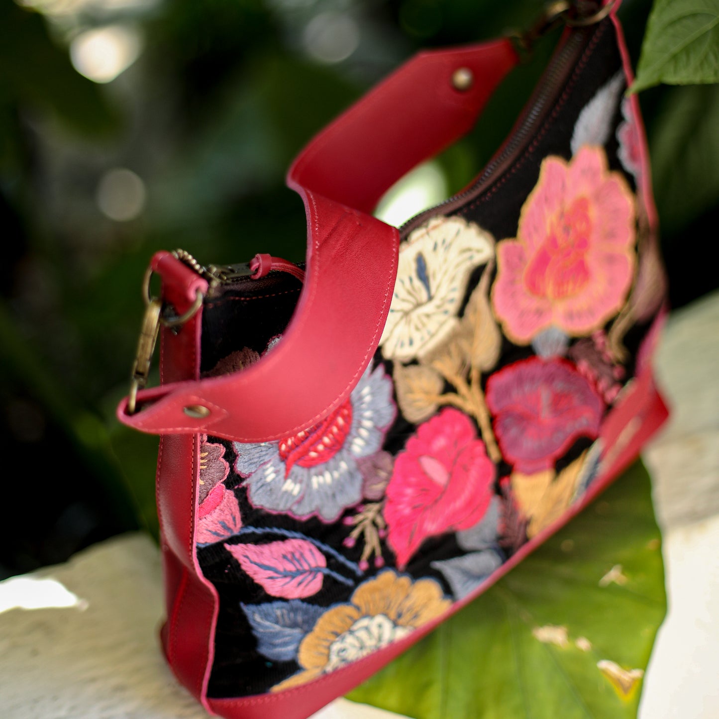 SMALL PENELOPE BAG - H&S EMBROIDERED FLORAL - MAGENTA - NO. 19865