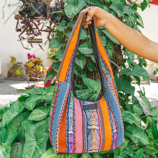HOBO BAG - VINTAGE CORTE - BLACK - NO. 15982