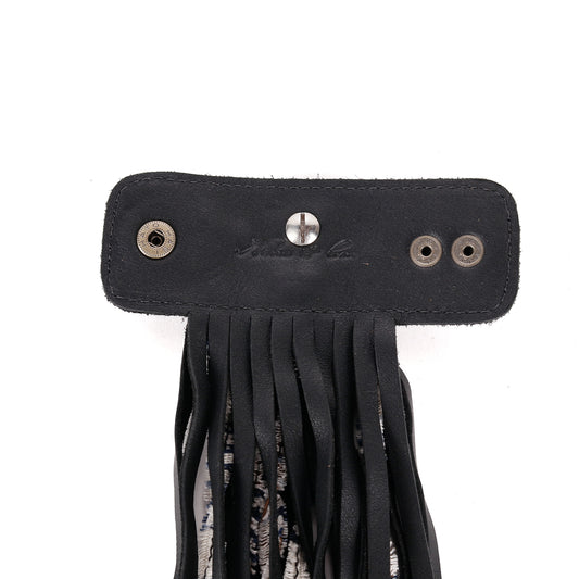 LAYERED TASSEL SET - SCALLOPED OVAL - BLACK