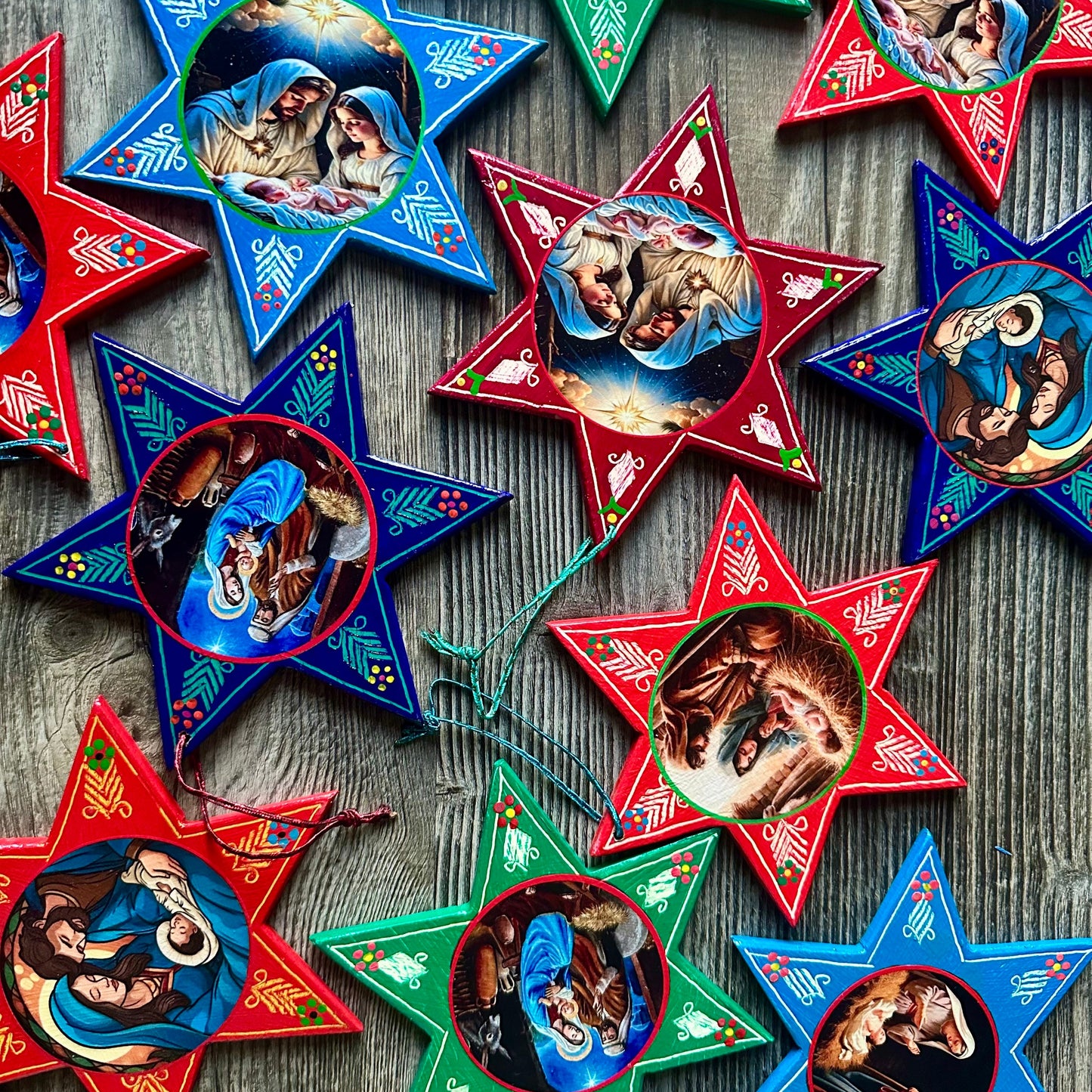 WOODEN STAR ORNAMENT - LARGE