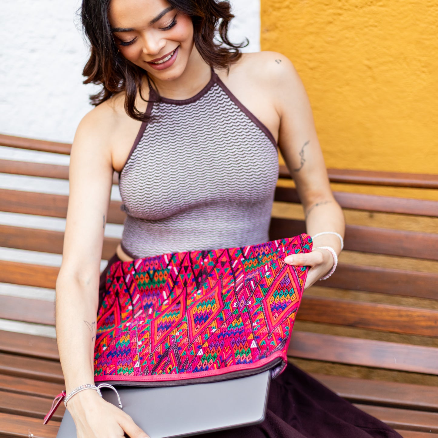 LAPTOP CASE 16" - OOAK HUIPIL - RASPBERRY - NO. 18425