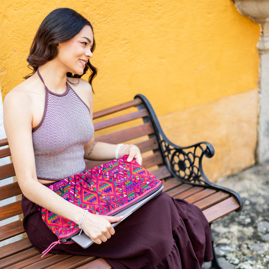 LAPTOP CASE 16" - OOAK HUIPIL - RASPBERRY - NO. 18425